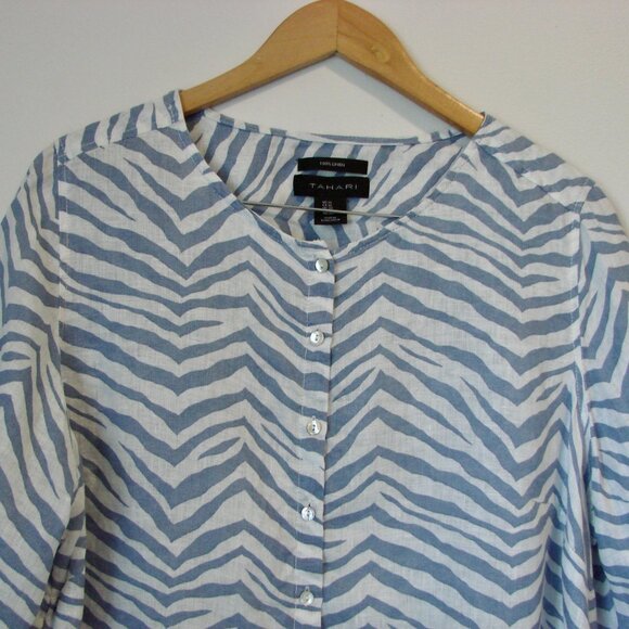 Linen Tunic Top Blue White Button Front Roll Tab Sleeves Tahari Plus Size 1X - Picture 6 of 15
